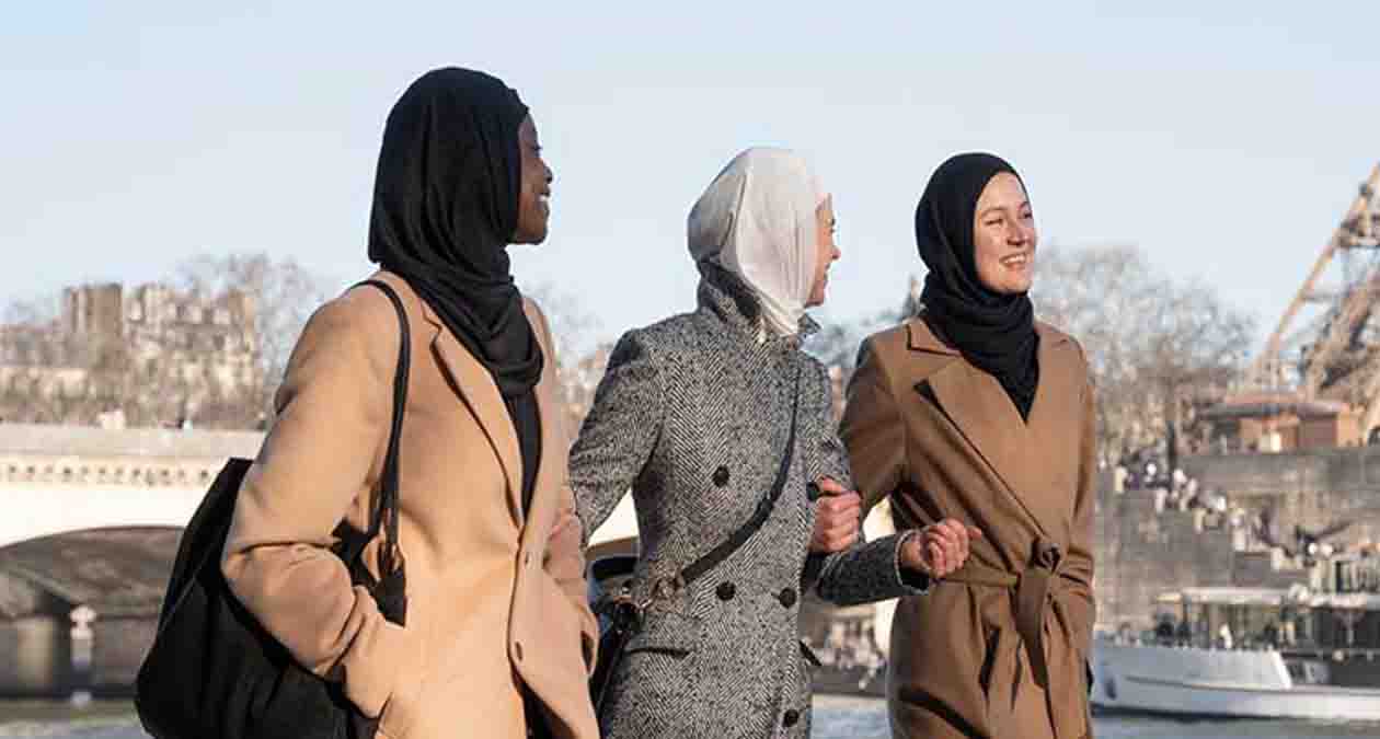 کمد کپسولی در پرسونال استایلینگ چیست؟ 