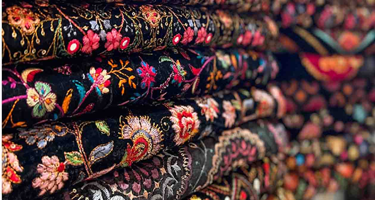 متریال های مورد استفاده در سوزن دوزی و گلدوزی