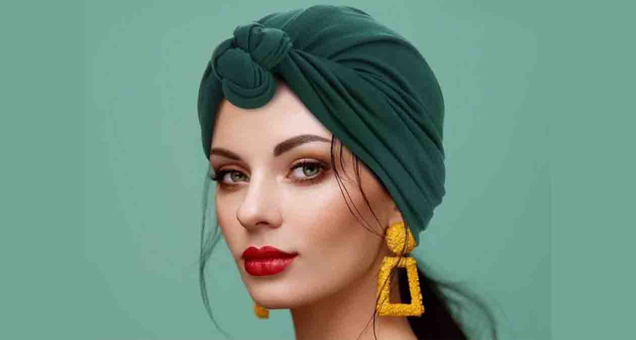 دختری با توربان سبز تیره