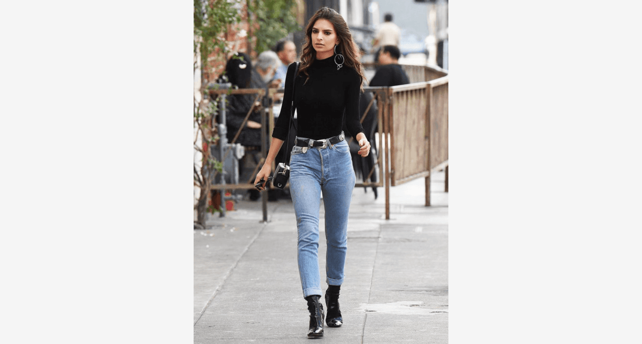 از بادی سوت (bodysuit)، برای استایل با شلوار مام فیت استفاده کنید