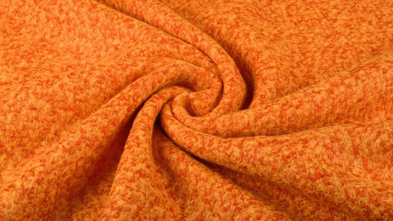 پارچههای پشمی مناسب کت