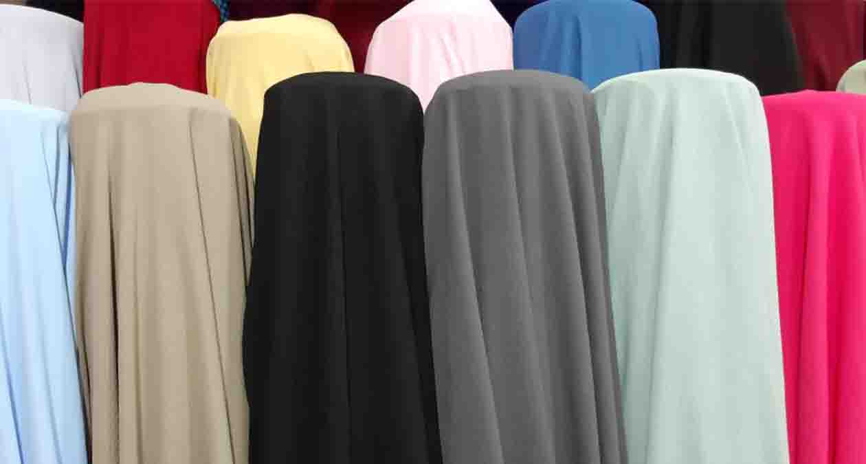 نمونه ی پارچه ابر و بادی