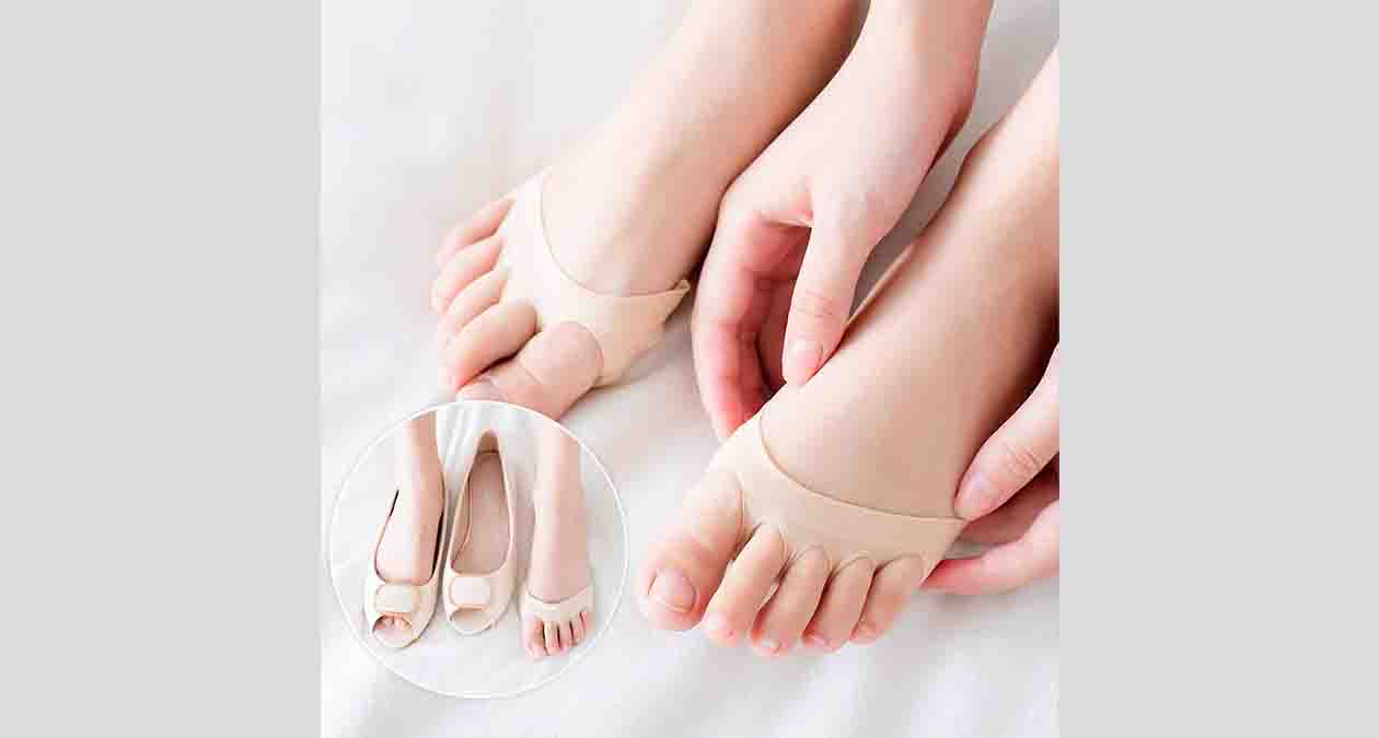 جوراب سرپنجه کرم رنگ مناسب برای کفش های سر باز