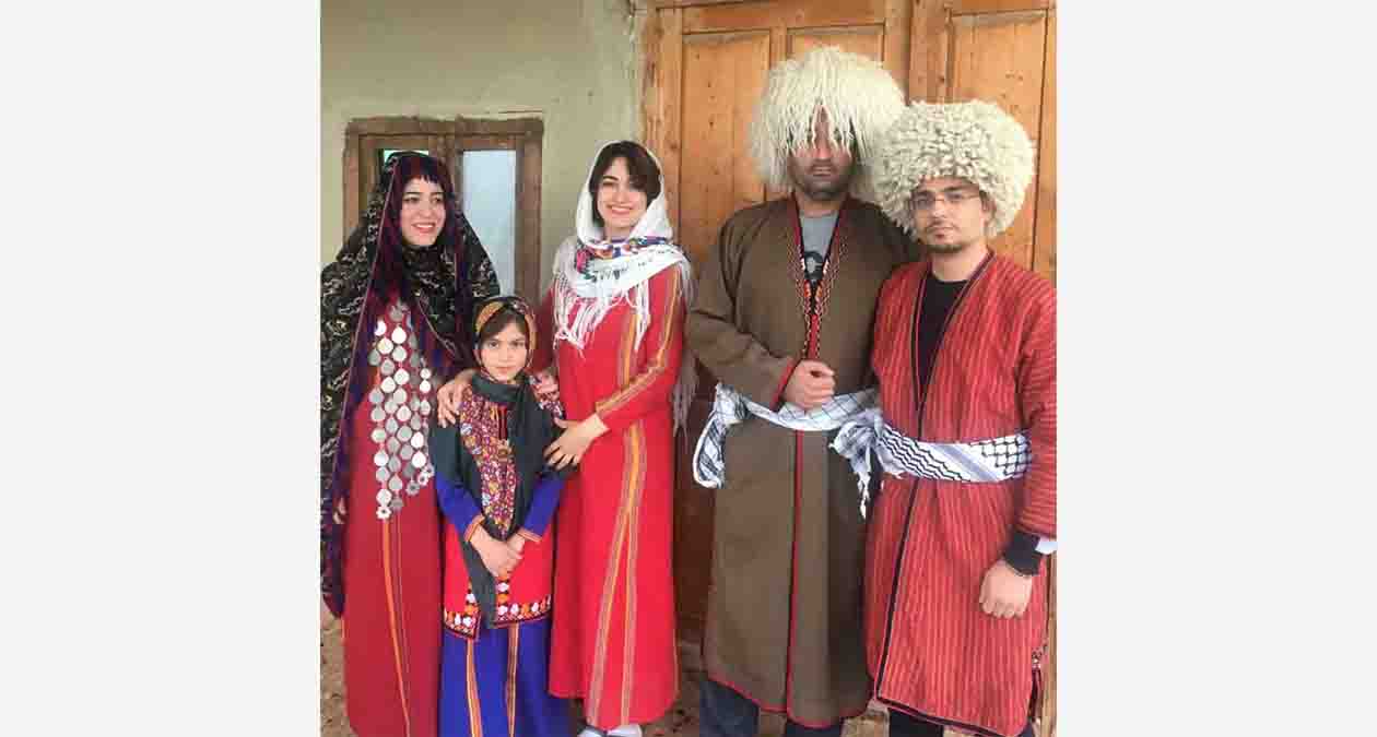 لباس محلی زنان و مردان ترکمن