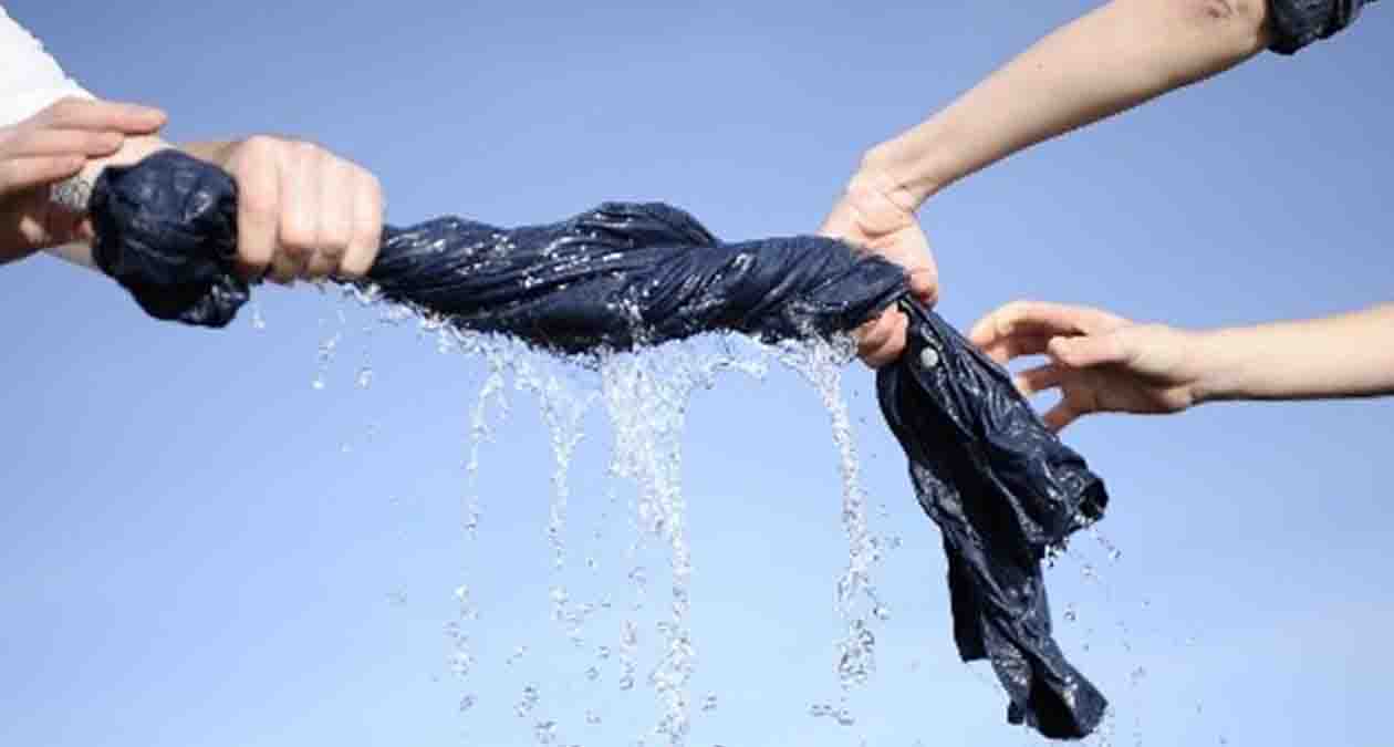 گرفتن آب اضافی شلوار