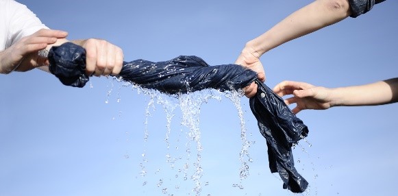 گرفتن آب اضافی شلوار