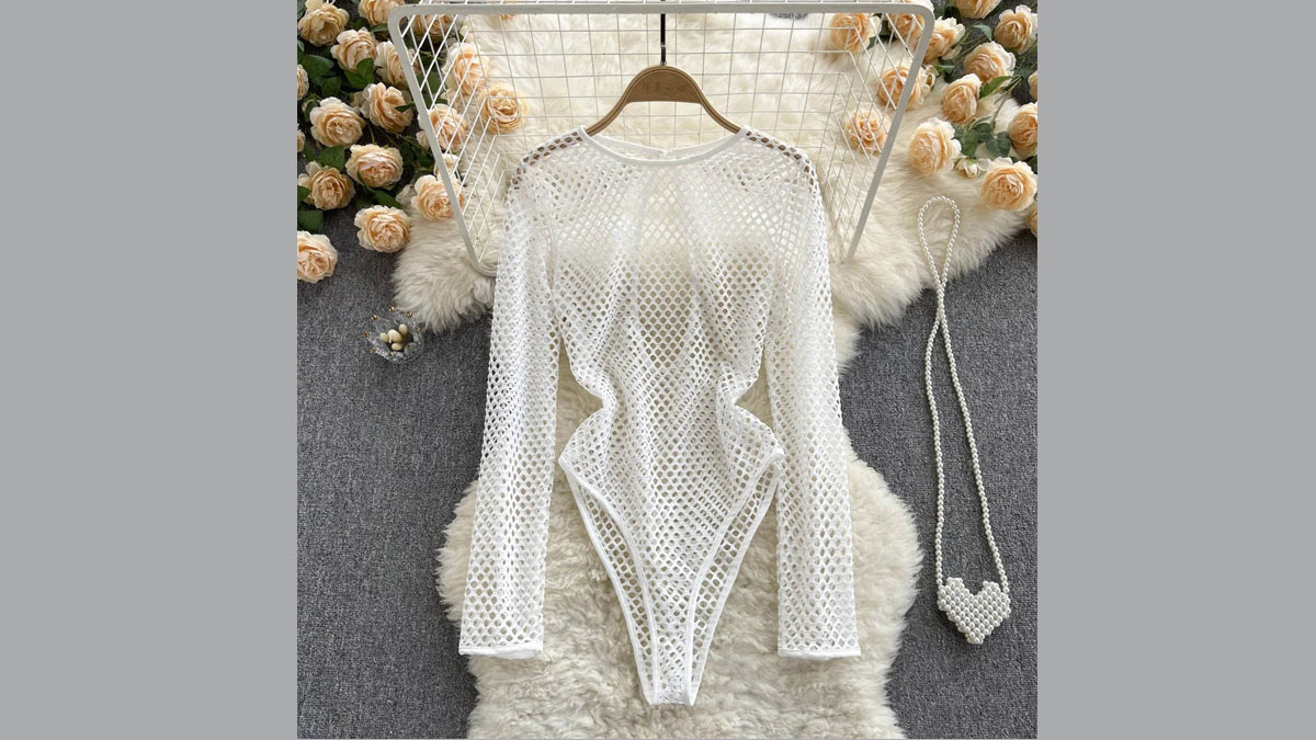 لباس بادی تمام پوش (Bodysuit)